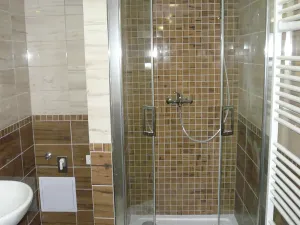 Pronájem bytu 1+kk, Liberec, nám. Soukenné, 40 m2