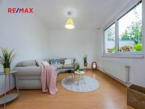 Prodej bytu 2+kk, Nehvizdy, Mochovská, 63 m2