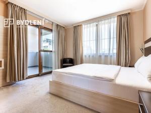 Prodej bytu 3+kk, Teplice, U Nových lázní, 92 m2