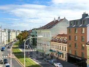 Pronájem bytu 3+kk, Praha - Břevnov, Bělohorská, 64 m2