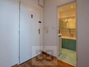 Pronájem bytu 2+kk, Praha - Radotín, náměstí Osvoboditelů, 48 m2