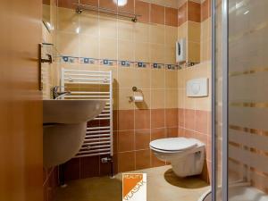 Prodej chaty, Loučná pod Klínovcem, 370 m2