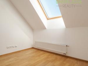 Prodej bytu 2+1, Praha - Suchdol, Brandejsovo náměstí, 116 m2