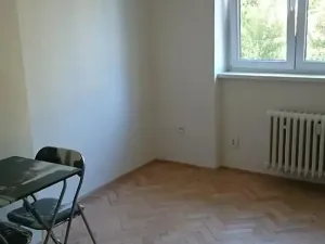 Pronájem bytu 1+kk, Praha - Vršovice, Jerevanská, 27 m2