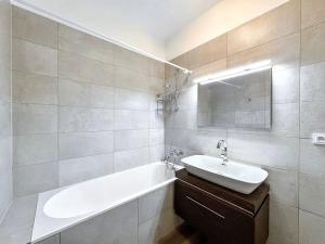 Pronájem bytu 4+1, Praha - Nové Město, 157 m2