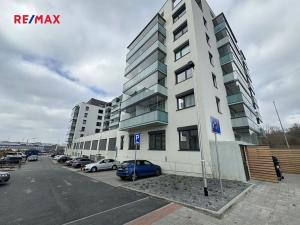 Pronájem bytu 1+kk, Praha - Hloubětín, Kolbenova, 35 m2
