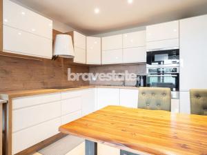 Pronájem bytu 3+kk, Praha - Libeň, Menclova, 92 m2