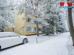 Prodej bytu 2+1, Praha - Uhříněves, Na vysočině, 50 m2