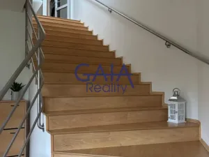 Pronájem bytu 4+1, Vracov, náměstí Míru, 200 m2