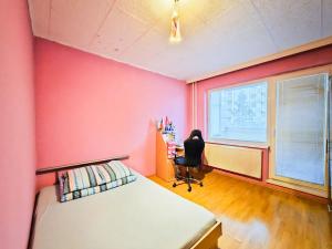 Prodej bytu 4+1, Praha - Lhotka, Mirotická, 81 m2