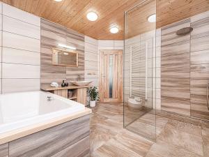Prodej obchodního prostoru, Plzeň, Na Stráži, 292 m2