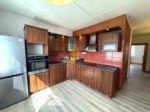 Pronájem bytu 3+1, Jičín, Na jihu, 70 m2