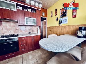 Prodej bytu 3+1, Český Těšín, Čáslavská, 62 m2