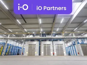 Pronájem skladu, Brno, Letiště Brno-Tuřany, 13000 m2