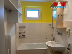 Pronájem bytu 2+kk, Horní Slavkov, Dlouhá, 40 m2