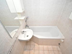 Prodej bytu 3+1, Náchod, Příkopy, 72 m2