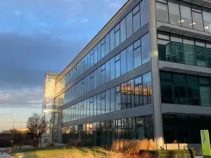 Pronájem kanceláře, Praha - Chodov, V parku, 3000 m2