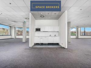 Pronájem kanceláře, Praha - Stodůlky, Laurinova, 603 m2