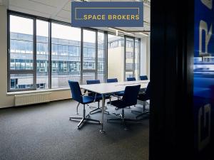 Pronájem kanceláře, Praha - Jinonice, Radlická, 1050 m2