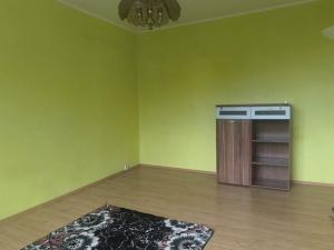 Prodej bytu 1+1, Krupka, Karla Čapka, 38 m2