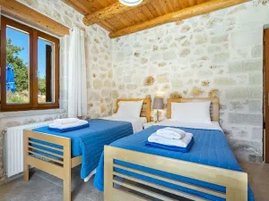 Prodej rodinného domu, Acquaro, Itálie, Via Melidonio, 99 m2