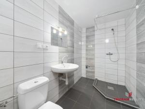 Pronájem bytu 2+kk, Sadová, 43 m2