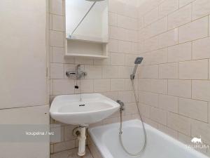 Prodej bytu 3+1, Klatovy, Pod Hůrkou, 64 m2