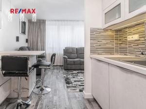 Pronájem bytu 3+kk, Praha - Dejvice, Banskobystrická, 75 m2