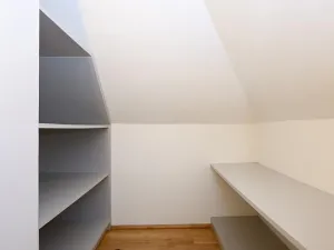 Pronájem bytu 2+kk, Praha - Dejvice, Srbská, 66 m2