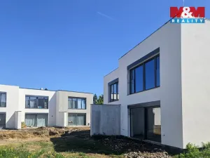 Prodej rodinného domu, Sezemice, 121 m2