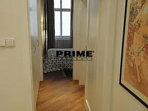 Pronájem bytu 2+kk, Praha - Nové Město, Odborů, 55 m2