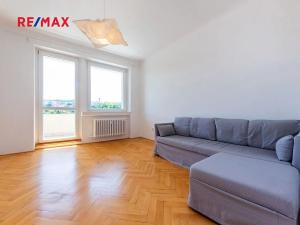 Pronájem bytu 2+1, Praha - Střešovice, Na Petynce, 63 m2