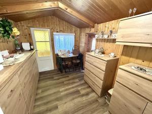 Prodej chaty, Hradec Králové, Červený Dvůr, 34 m2