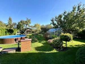 Prodej chaty, Hradec Králové, Červený Dvůr, 34 m2
