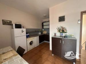 Prodej bytu 3+kk, Kosharitsa, Bulharsko, 66 m2