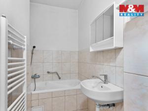 Prodej bytu 3+1, Sosnová, 91 m2