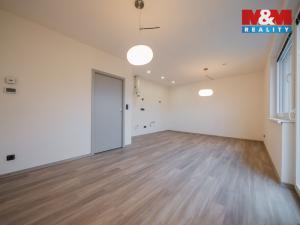 Prodej bytu 3+kk, Svitavy - Lány, Svitavská, 71 m2