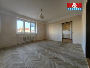 Prodej bytu 2+1, Hradec Králové - Pražské Předměstí, Puškinova, 59 m2