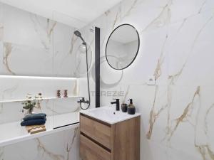 Prodej bytu 4+kk, Praha - Dejvice, Zavadilova, 87 m2