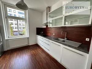 Pronájem bytu 3+1, Praha - Nusle, Na Pankráci, 90 m2