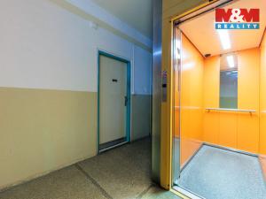 Prodej bytu 3+1, Nová Role, Školní, 58 m2