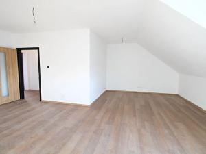 Prodej bytu 2+kk, Domažlice, Tovární, 56 m2