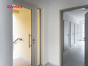 Pronájem bytu 2+kk, Starý Plzenec, Smetanova, 64 m2