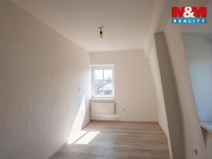 Pronájem bytu 1+kk, Pardubice - Svítkov, U Trojice, 10 m2