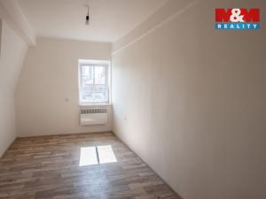 Pronájem bytu 1+kk, Pardubice - Svítkov, U Trojice, 10 m2