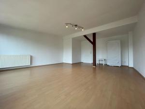 Pronájem atypického bytu, Praha - Nusle, Křesomyslova, 27 m2