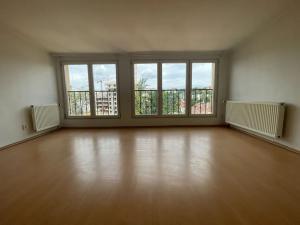 Pronájem atypického bytu, Praha - Nusle, Křesomyslova, 27 m2