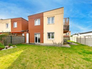 Prodej bytu 4+kk, Vochov, 81 m2