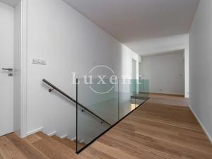 Prodej rodinného domu, Velké Popovice, Malostranská, 350 m2