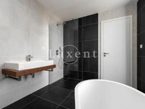 Prodej rodinného domu, Velké Popovice, Malostranská, 350 m2